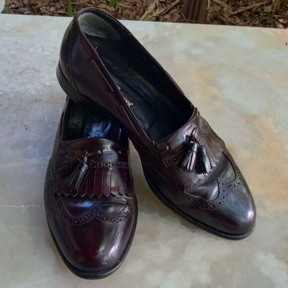 Johnston and Murphy Men\'s sz. 9.5W Tassel Loafers
